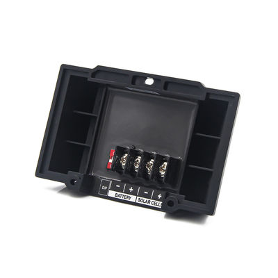 قیمت خوب 12A 12V 24V کنترل کننده شارژ خورشیدی هوشمند PWM دستی باتری LiFePO4 سازگار آنلاین