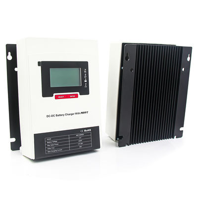 قیمت خوب 700W PV Input 50A DC DC شارژر IP32 حفاظت 12V شارژر باتری استارتر آنلاین